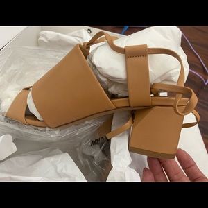 VINCE Tan color Leather Shoes with heel - US…